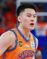 尽力局！李弘权9中6拿到17分 三分7中5