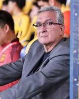 媒体人:国足变阵双后腰传言不攻自破 黄政宇汪海健不可能一下都上