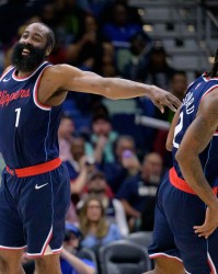 快船本赛季拥有两位位列得分榜前16的球员 联盟唯一一队